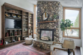 Wapiti View 6-Bedroom Cabin 28mins to Yellowstone